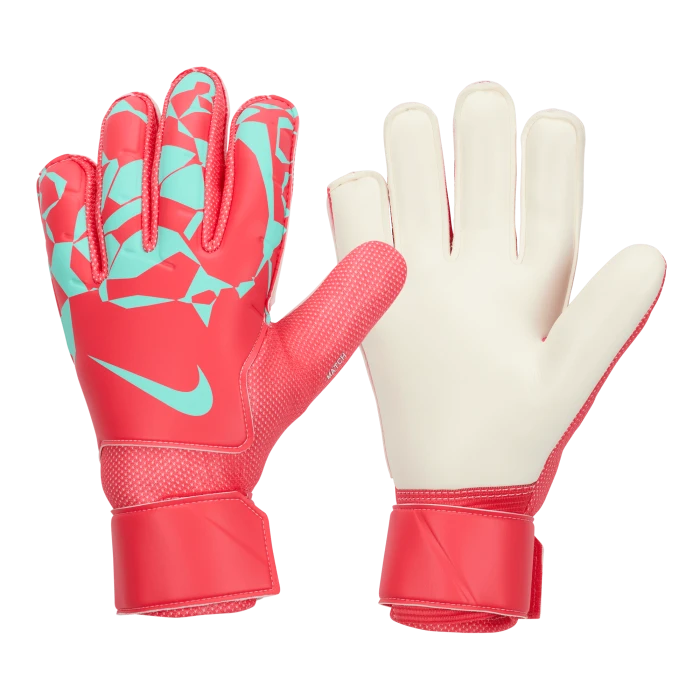 Nike - Goalkeeper Match Mad Energy Pack