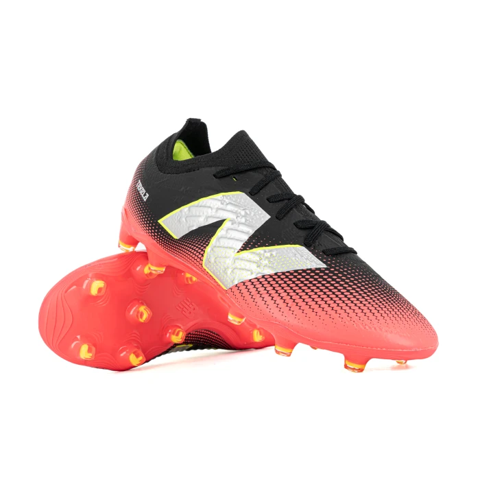 New Balance - Tekela Magia Low FG V4+ Flash Point Pack